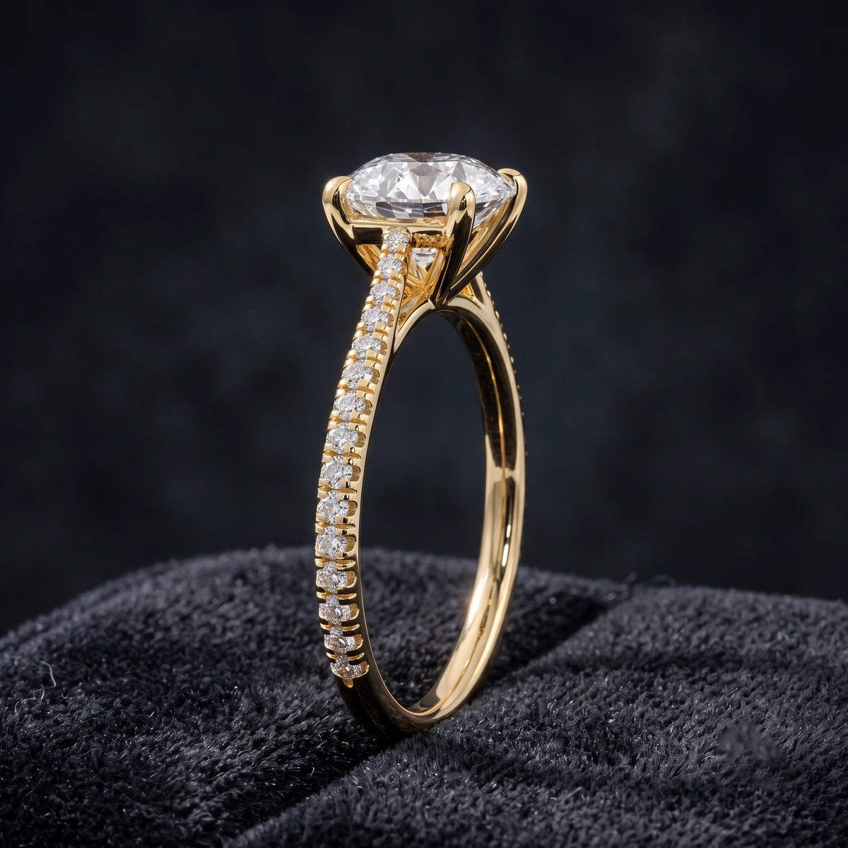 Round Cut Solitaire Diamond Ring with Pavé Diamond Band